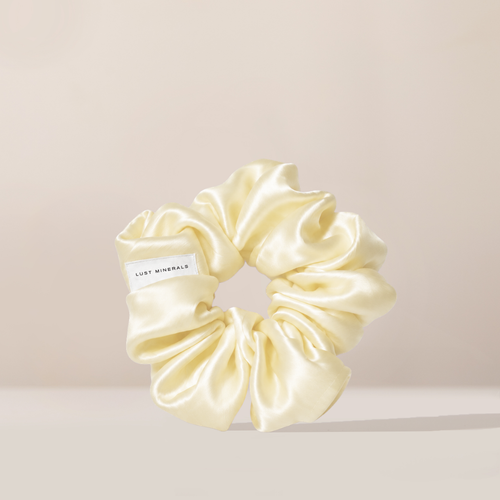 Silk Cream Scrunchie